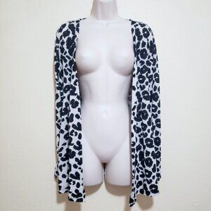 Texas True Threads Leopard Cardi Size M
